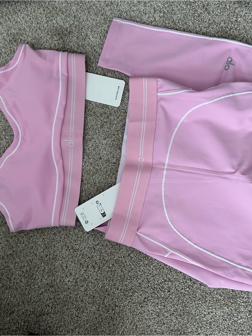 alo Pink Sports Bra & Leggings Set